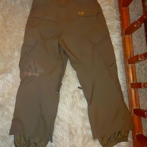 Burton ski/snowboarding pants
